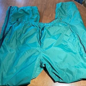 Vintage L.L. Bean Green Windbreaker Zip away Pants USA Maine snaps Med
